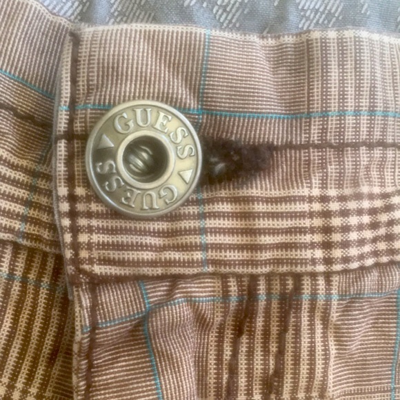 GUESS CARGO SHORTS - Picture 8 of 15